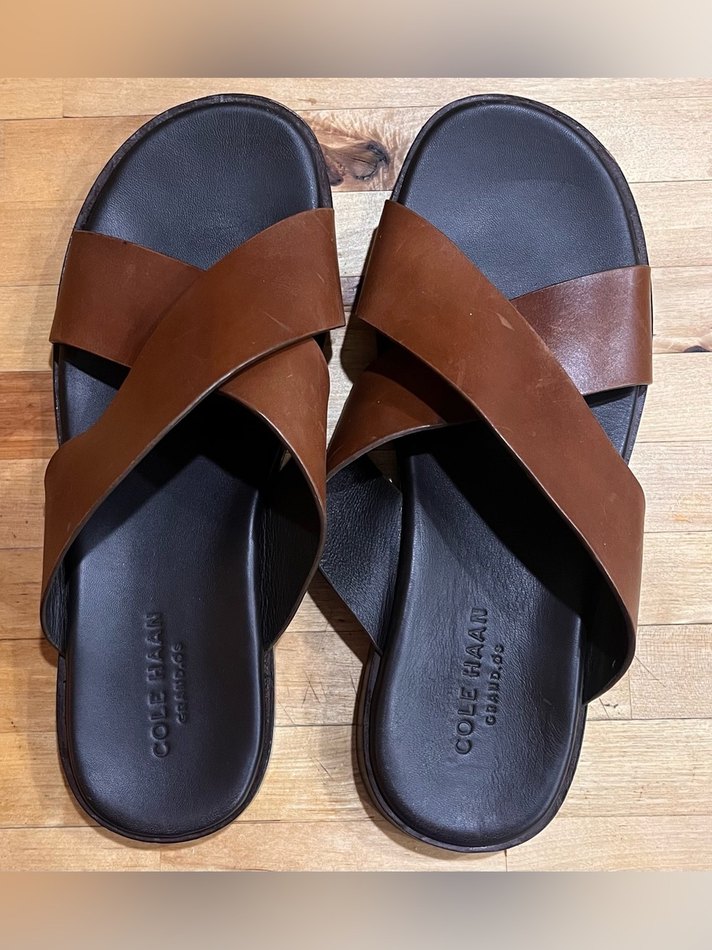 Cole Haan Nantucket Cross Strap Leather Sandals. Classic dress w athletic soles.